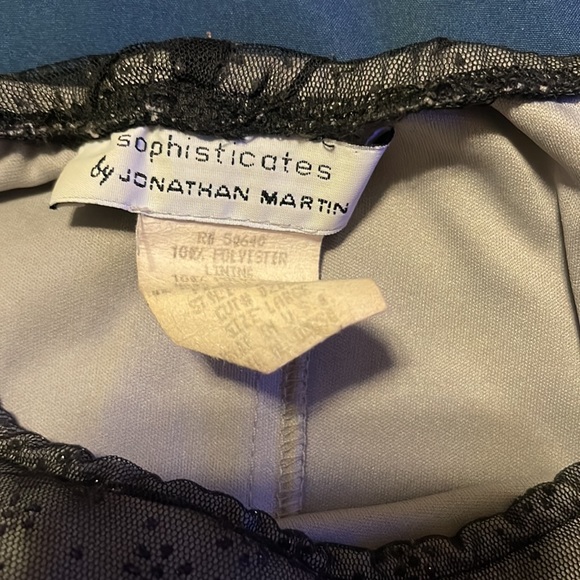 Sophisticates long skirt - Picture 4 of 4